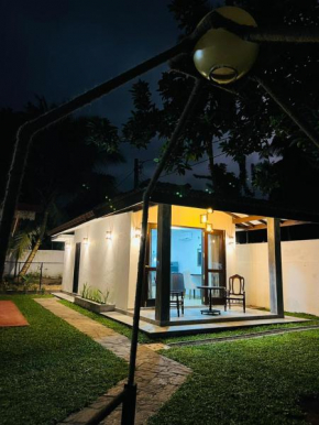 Bunty Residence Ambalangoda